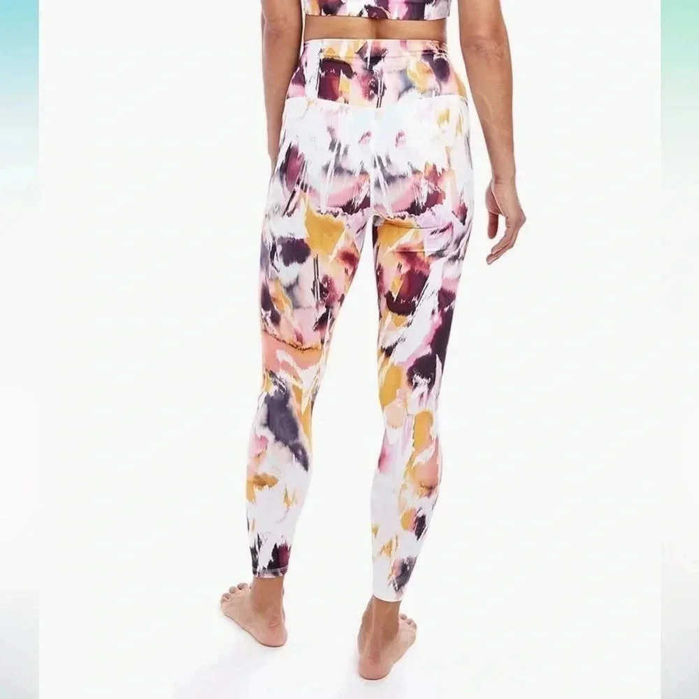 Sage Collective • 7/8 High Rise Multicolor Leggings